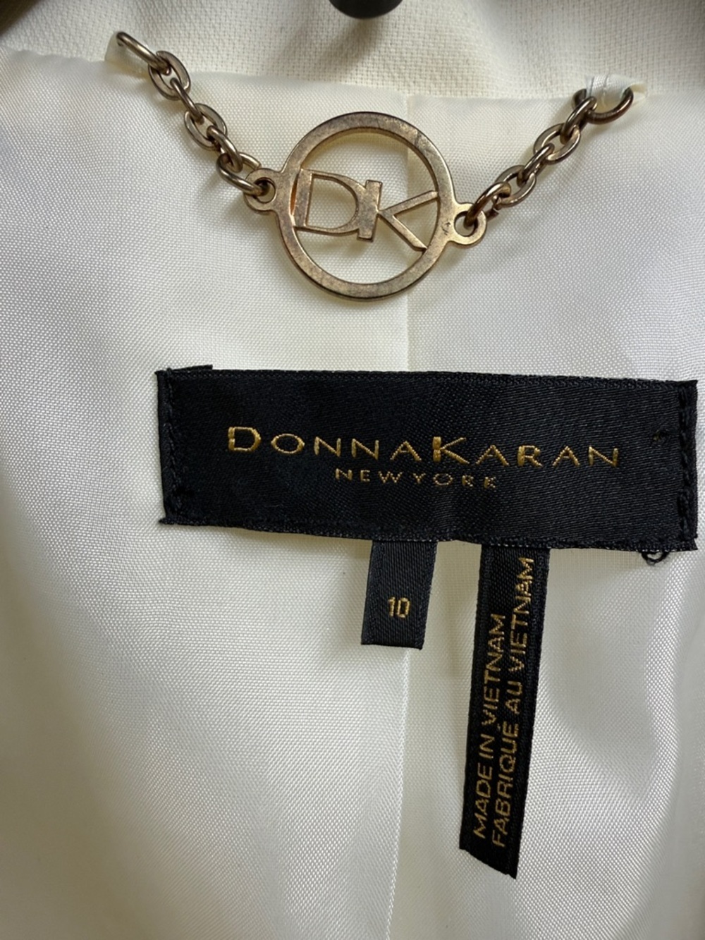 Donna Karan Ivory Single-Breasted Tailored Blazer - Picture 2 of 10